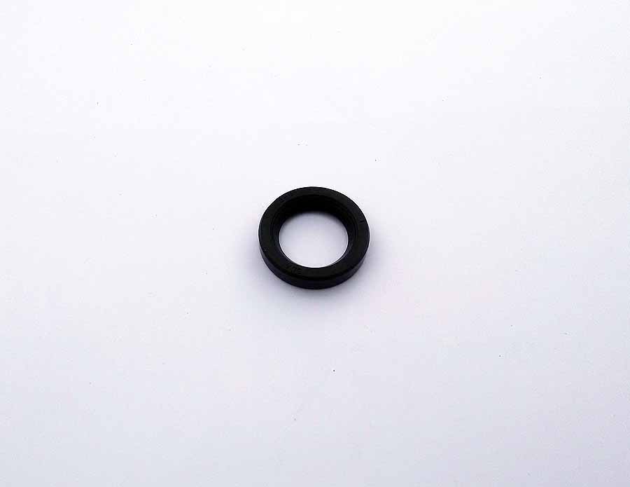 T140 Oilseal clutch back plate 5spd + sleeve gear seal