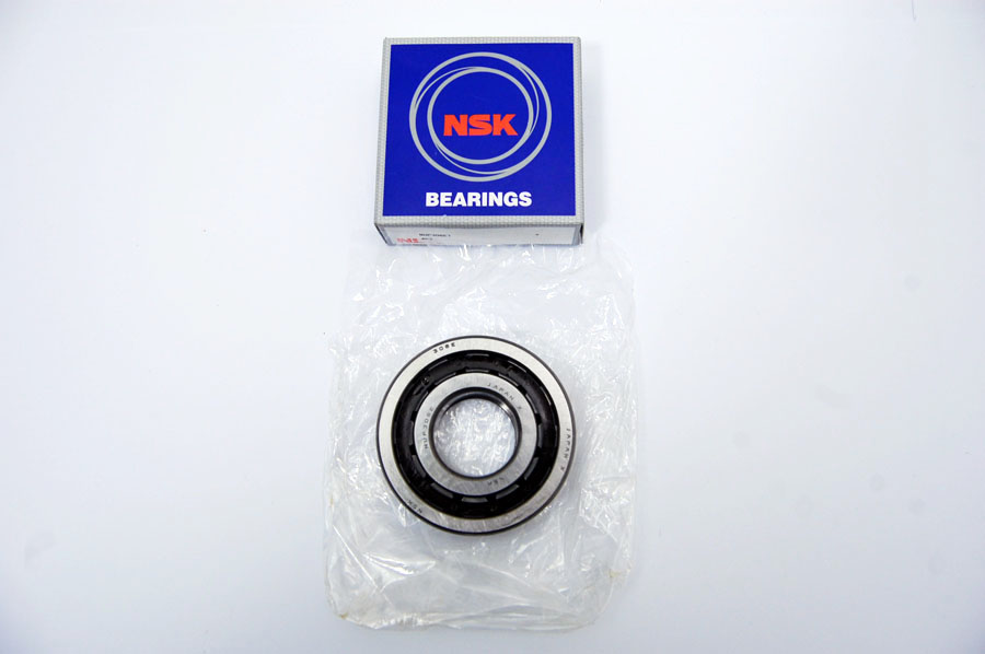 Special 3 piece Triumph main roller bearing T140 late