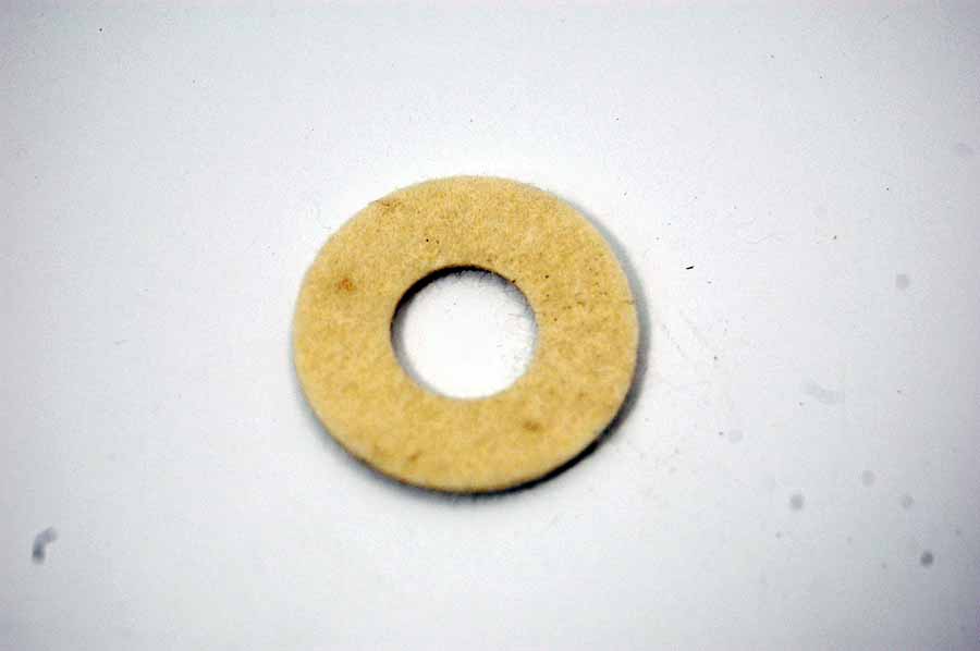 Felt sealing washer for dynamo belt kit