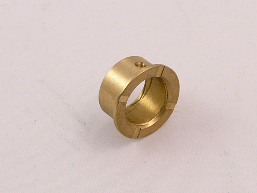 Idler bush outer A50 A65 1962-1968