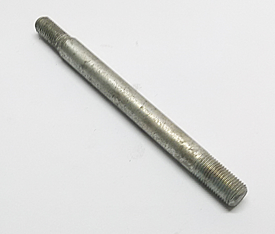 T100 Daytona head stud late