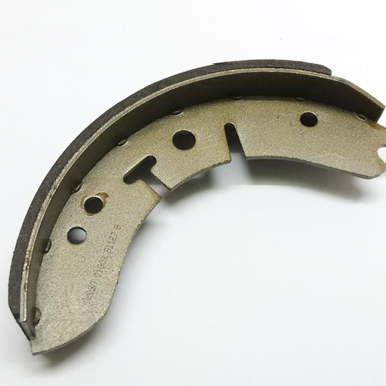 Conical hub brake shoe 8inch EACH  also 37.3713