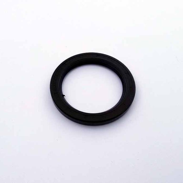 Oil seal sleeve gear 5 speed