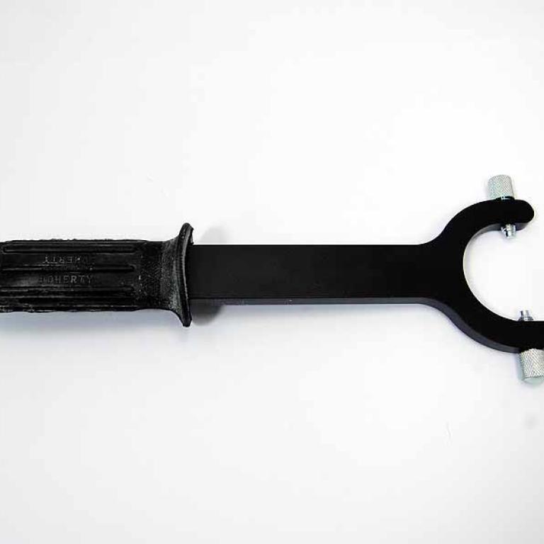 OIL SEAL HOLDER C SPANNER BSA/Triumph