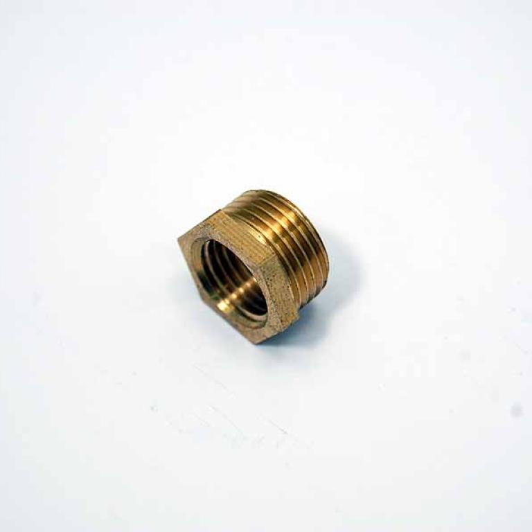 Adaptor fuel tap/tank 1/4 to 3/8  gas thread UK A10/A65