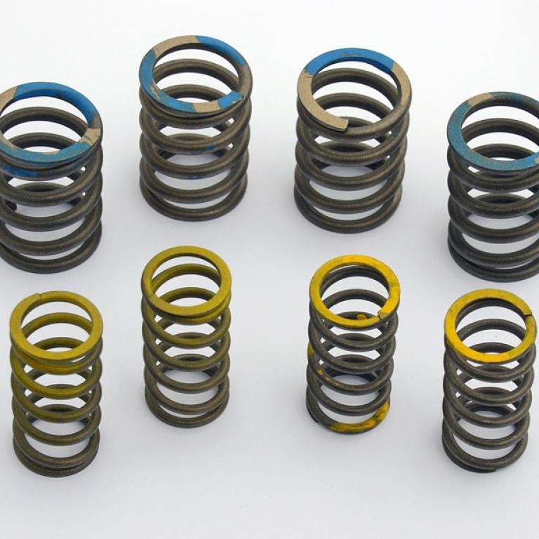 Unit T100 5TA 3TA Valve spring set